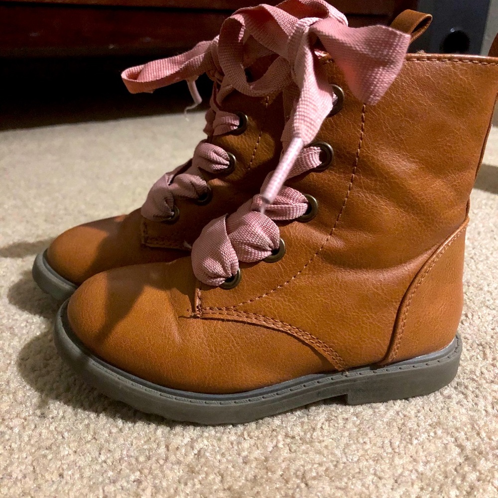 Cat & Jack Brown Boots with Pink Laces
